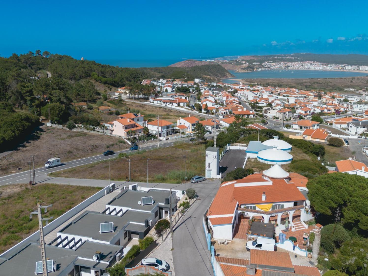 Cazenn Salir Do Porto - Holiday House Salir de Porto Exteriér fotografie